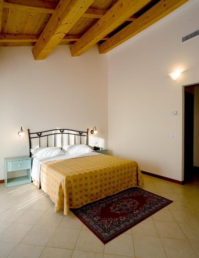 Agriturismo Biologico Corte Aragonese Santa Maria di Licodia Zimmer foto